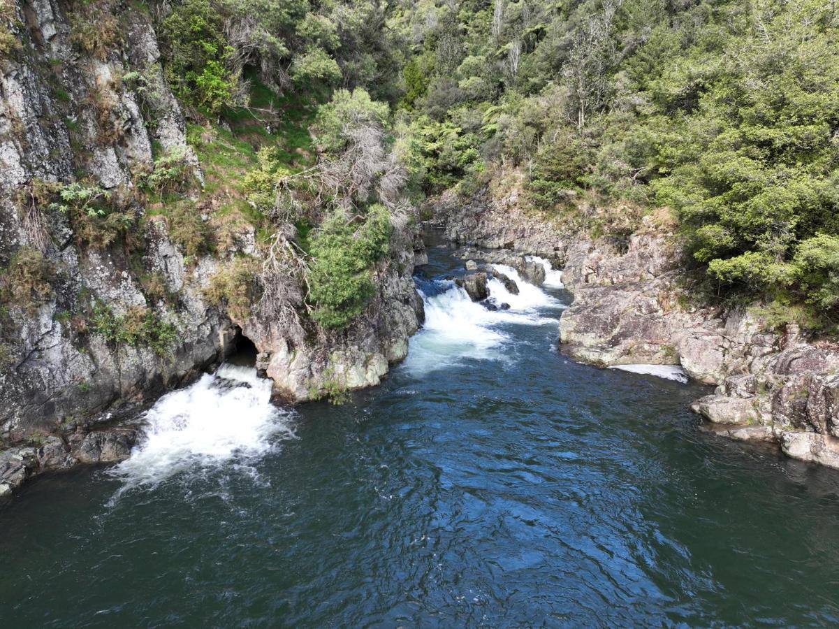 Riverside Accommodation Karangahake Eksteriør billede